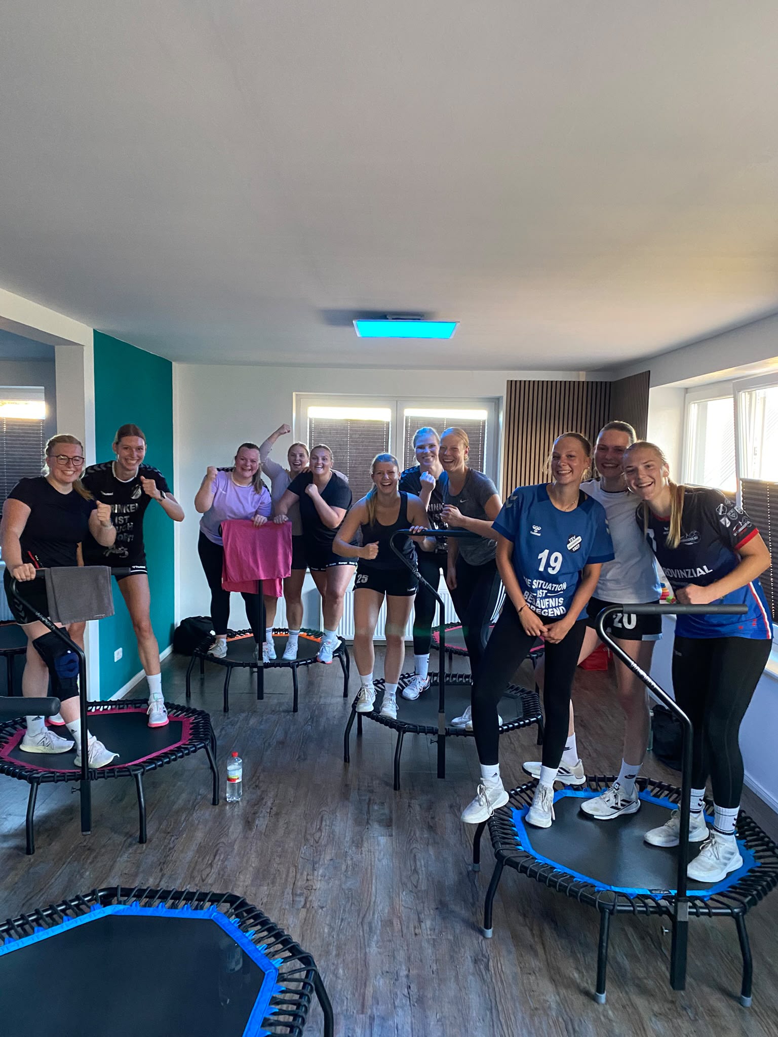 Zusammenhalt und Freude nach dem Training